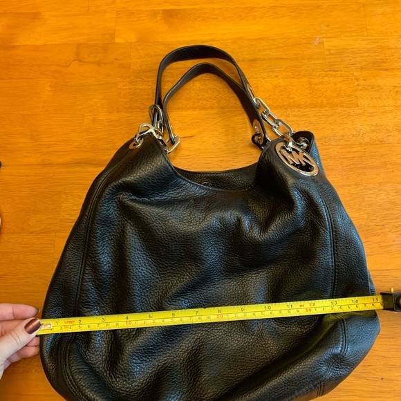 Michael Kors black leather handbag. - Picture 6 of 7